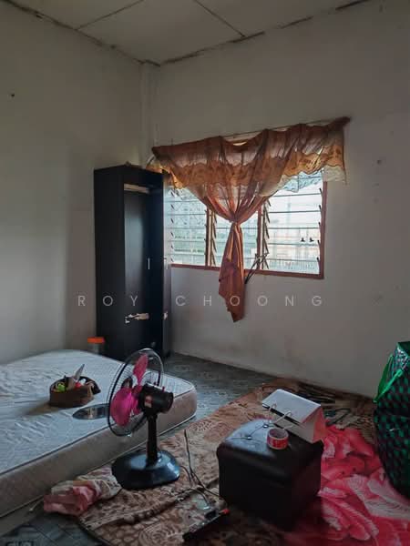Apartment for Sale at Pangsapuri Elina - Roy Choong - Bedroom - PropertyGuru.com.my