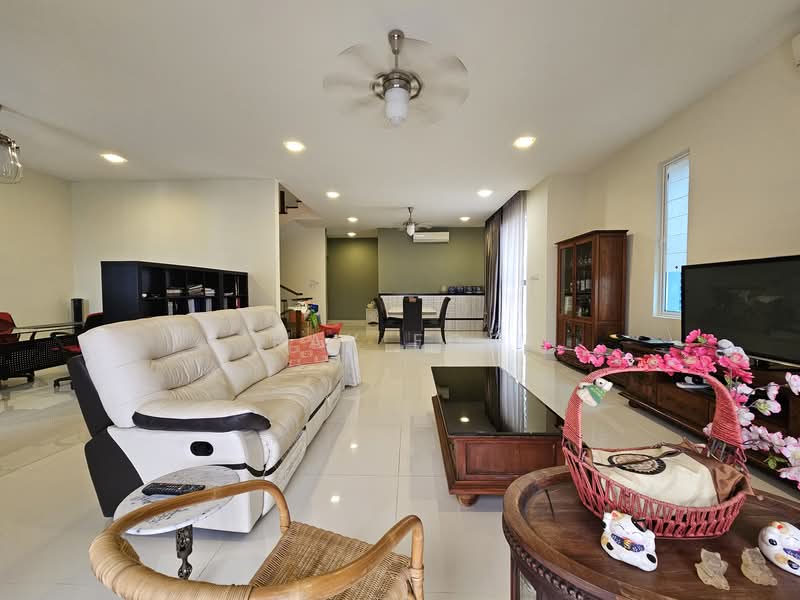 Wira Heights untuk Untuk Dijual - RM 2,600,000, Apr 2026 - Living Room - PropertyGuru.com.my