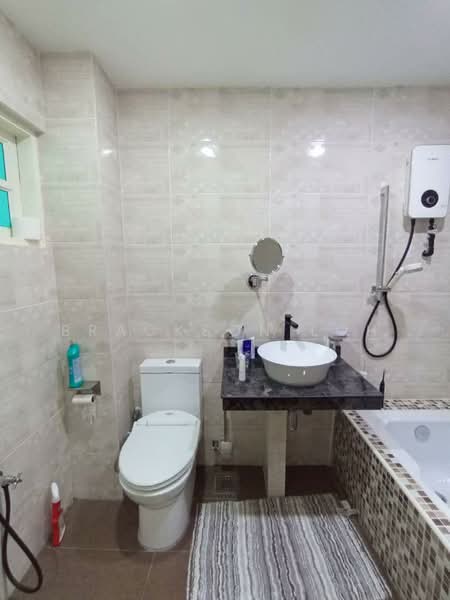 Taman Zooview untuk Untuk Dijual - RM 870,000, Apr 2026 - Bathroom - PropertyGuru.com.my