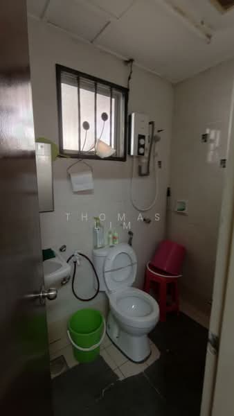 Semi-Detached House for Sale in Setia Impian (Setia Alam) - Thomas Lim - Bathroom - PropertyGuru.com.my