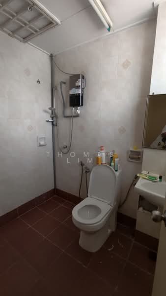 Semi-Detached House for Sale in Setia Impian (Setia Alam) - Thomas Lim - Bathroom - PropertyGuru.com.my
