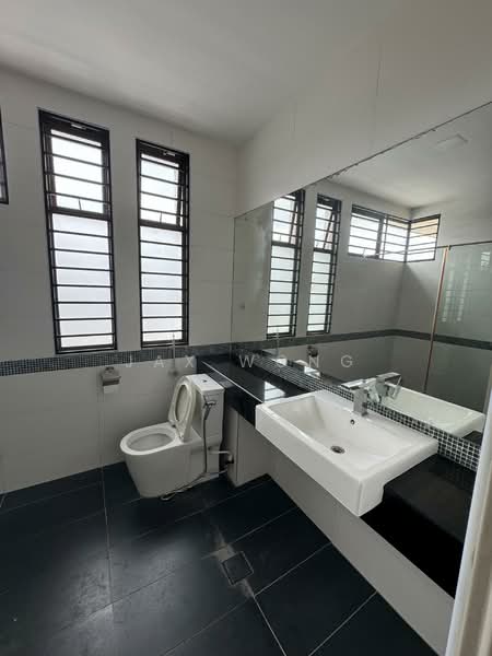 Bandar Putra Bandars Putras untuk Untuk Dijual - RM 1,290,000, Apr 2026 - Bathroom - PropertyGuru.com.my