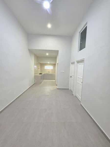 1-storey Terraced House for Sale in Taman Perling (Perling) - Robin Lim - Interior - PropertyGuru.com.my