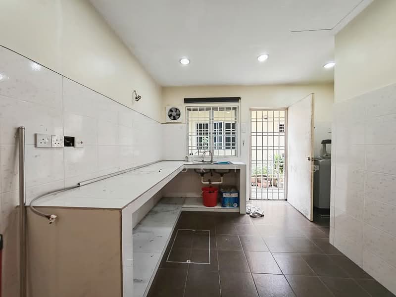 Rumah Teres 2 Tingkat untuk Dijual di Puchong (Selangor) - Chow Kok Toong - Kitchen - PropertyGuru.com.my