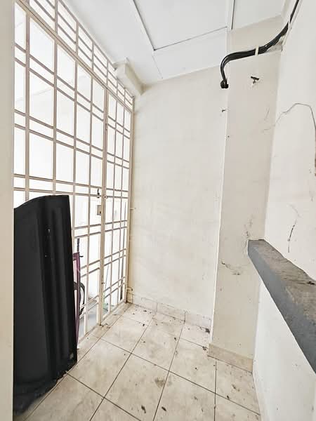 Rumah Teres 2 Tingkat untuk Dijual di Puchong (Selangor) - Chow Kok Toong - Balcony - PropertyGuru.com.my