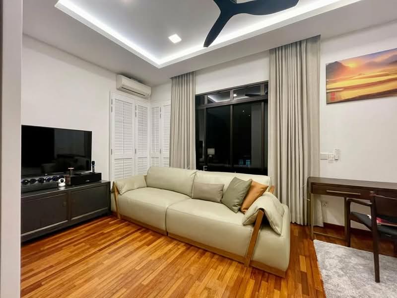 Semi-Detached House for Sale in Setia Utama (Setia Alam) - Loke . - Living Room - PropertyGuru.com.my