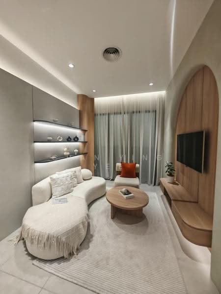 Kediaman Servis untuk Dijual di Maxim D'Parc - Chan Ying Yee - Living Room - PropertyGuru.com.my