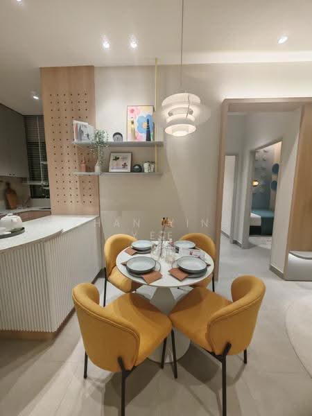 Kediaman Servis untuk Dijual di Maxim D'Parc - Chan Ying Yee - Dining Room - PropertyGuru.com.my