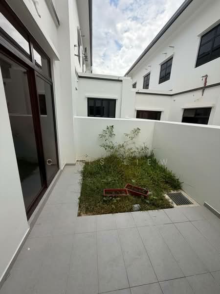 Cluster House for Sale in Eco Botanic (Iskandar Puteri (Nusajaya)) - Chris Liew - Exterior - PropertyGuru.com.my