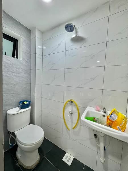 Pasir Gudang , Taman Kota Masai untuk Untuk Dijual - RM 358,000, Apr 2026 - Bathroom - PropertyGuru.com.my