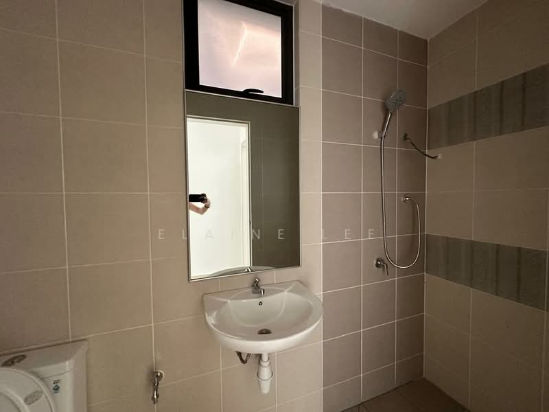 Flat for Rent at IDEAL VENICE RESIDENCY - Elaine Lee - Bathroom - PropertyGuru.com.my