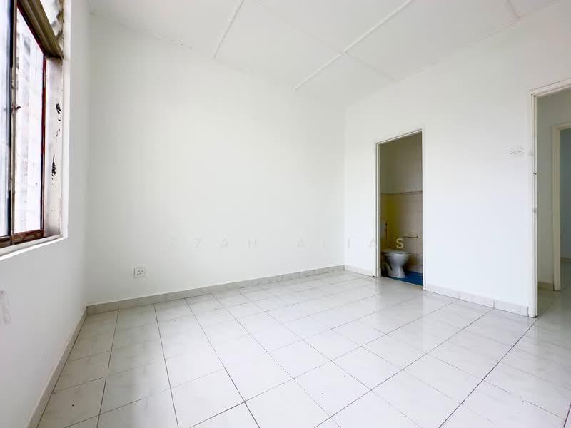 1-storey Terraced House for Sale in Taman Desaria (Nilai) - Izzah Alias - PropertyGuru.com.my