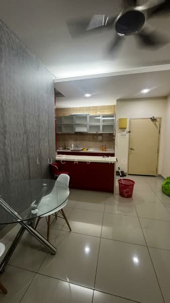 OUG Parklane untuk Untuk Disewa - RM 2,000 /bulan, Apr 2026 - Kitchen - PropertyGuru.com.my
