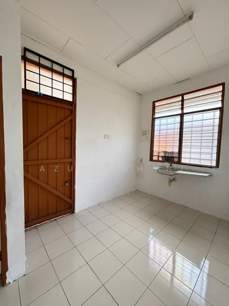 Corner Lot Bandar Seri Astana Fasa E untuk Untuk Dijual - RM 380,000, Apr 2026 - Interior - PropertyGuru.com.my