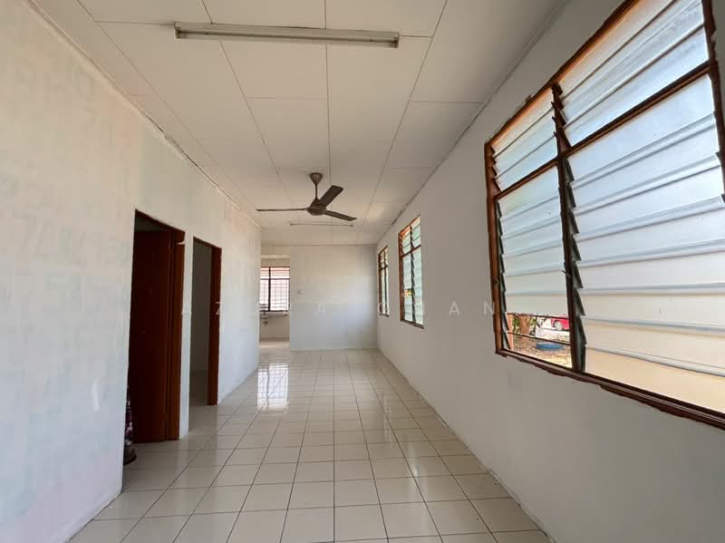 Corner Lot Bandar Seri Astana Fasa E untuk Untuk Dijual - RM 380,000, Apr 2026 - Interior - PropertyGuru.com.my