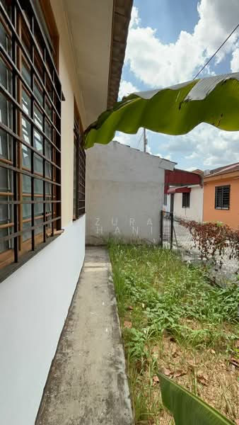 Corner Lot Bandar Seri Astana Fasa E untuk Untuk Dijual - RM 380,000, Apr 2026 - Exterior - PropertyGuru.com.my