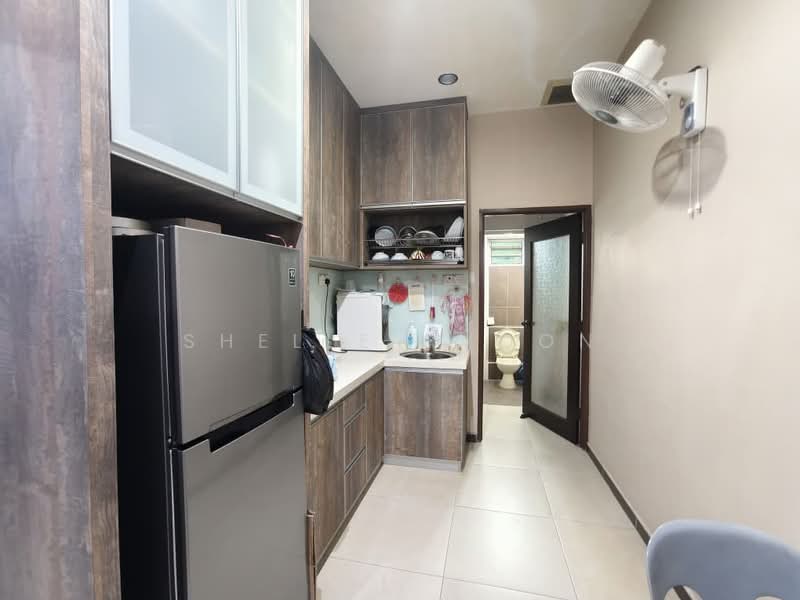 Semi-D Factory for Sale in Kawasan Perniagaan Teras Jaya (Butterworth) - Shelley Voon - Kitchen - PropertyGuru.com.my