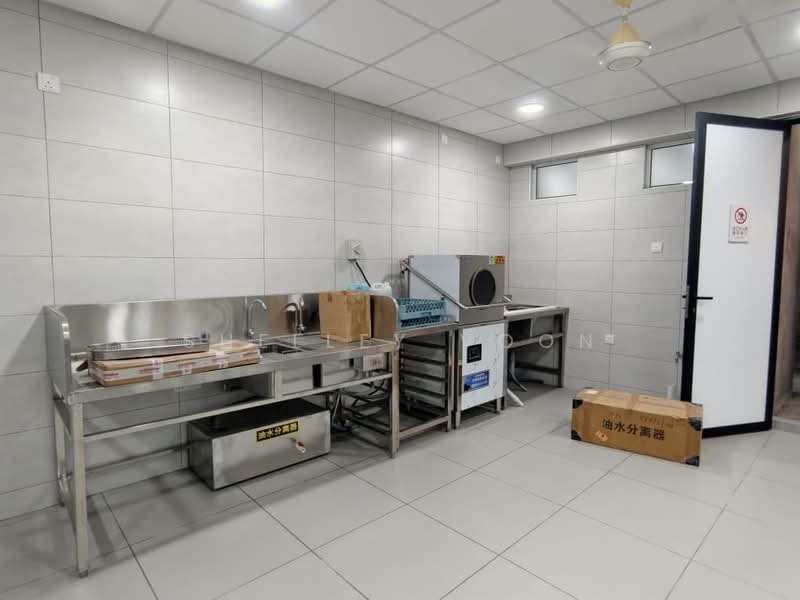 Semi-D Factory for Sale in Kawasan Perniagaan Teras Jaya (Butterworth) - Shelley Voon - Kitchen - PropertyGuru.com.my