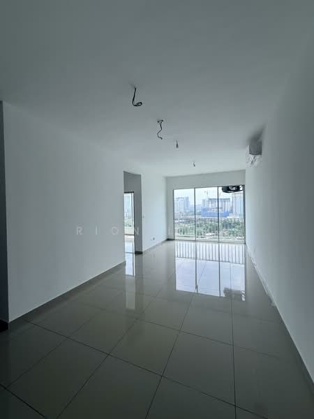 Nikka Residence untuk Untuk Dijual - RM 585,000, Apr 2026 - Living Room - PropertyGuru.com.my