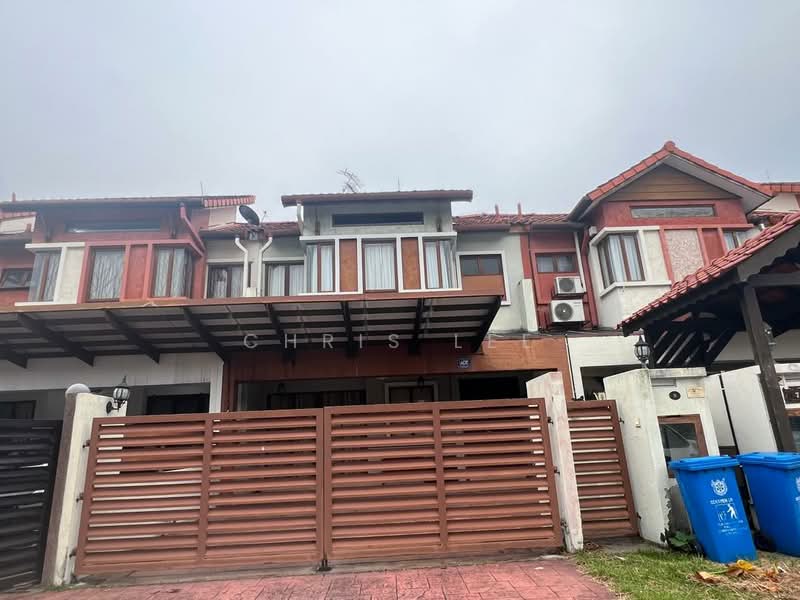 2-storey Terraced House for Sale in Bukit Jelutong (Shah Alam) - CHRIS LEE - Exterior - PropertyGuru.com.my