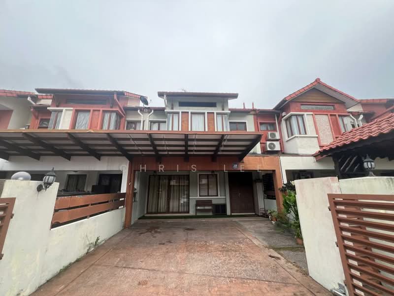 2-storey Terraced House for Sale in Bukit Jelutong (Shah Alam) - CHRIS LEE - Exterior - PropertyGuru.com.my