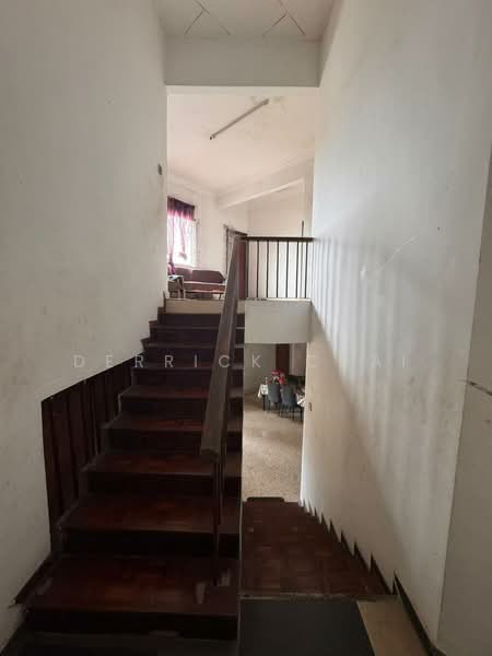 Rumah Teres 2.5 Tingkat untuk Dijual di Taman Cantik (Kulai) - Derrick Chai - PropertyGuru.com.my