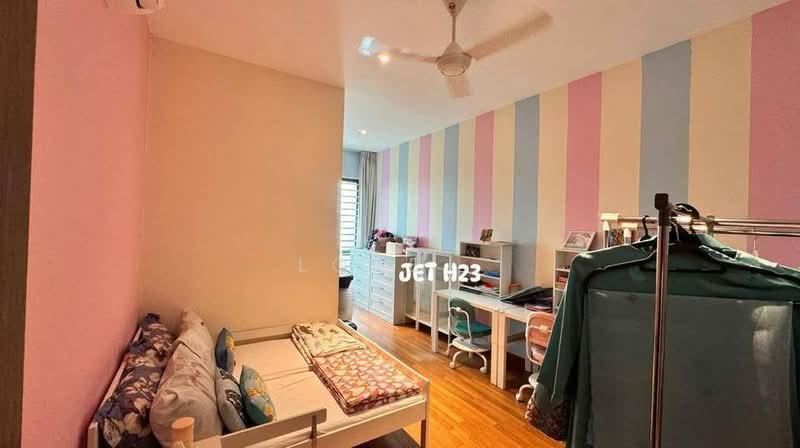 2-storey Terraced House for Sale in Bukit Raja (Selangor) - Loke . - Bedroom - PropertyGuru.com.my