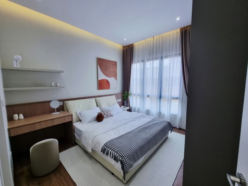 Service Residence for Sale at 2Rio Residence @ Bandar Puteri Puchong - Evans Ee - Bedroom - PropertyGuru.com.my