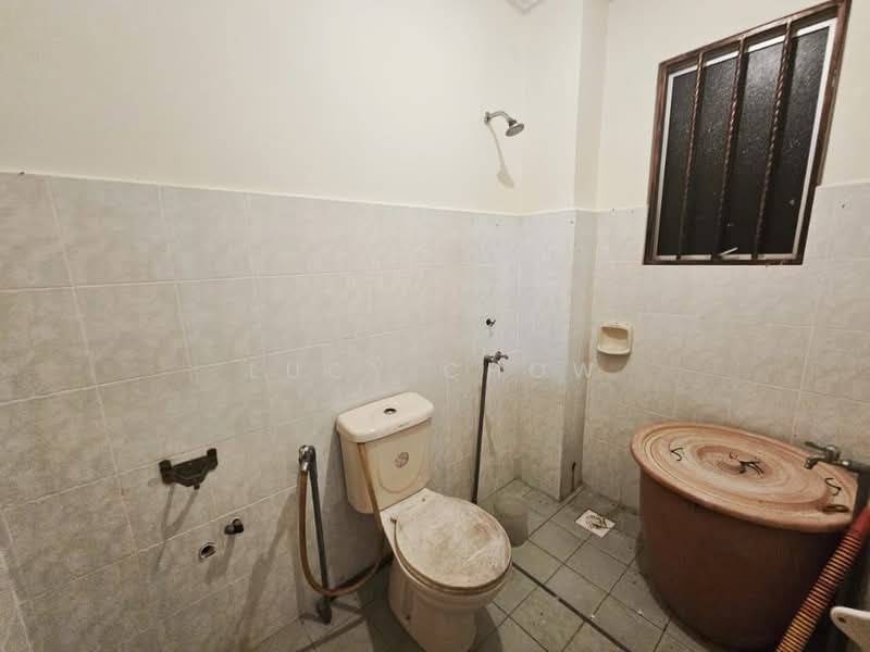 2-storey Terraced House for Rent in Kota Emerald (Rawang) - Lucy Chow - Bathroom - PropertyGuru.com.my