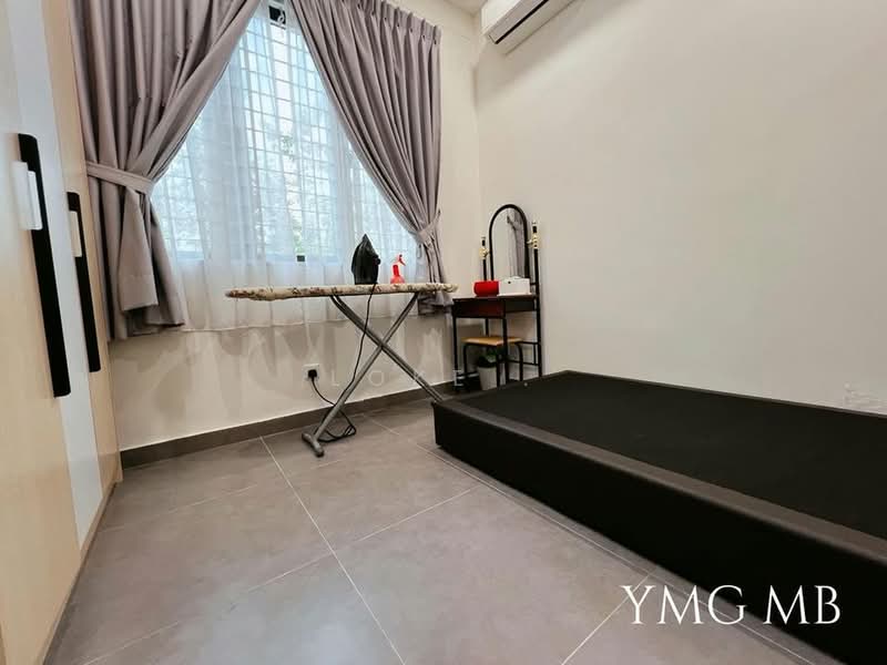 2-storey Terraced House for Sale in Bukit Raja (Selangor) - Loke . - Bedroom - PropertyGuru.com.my