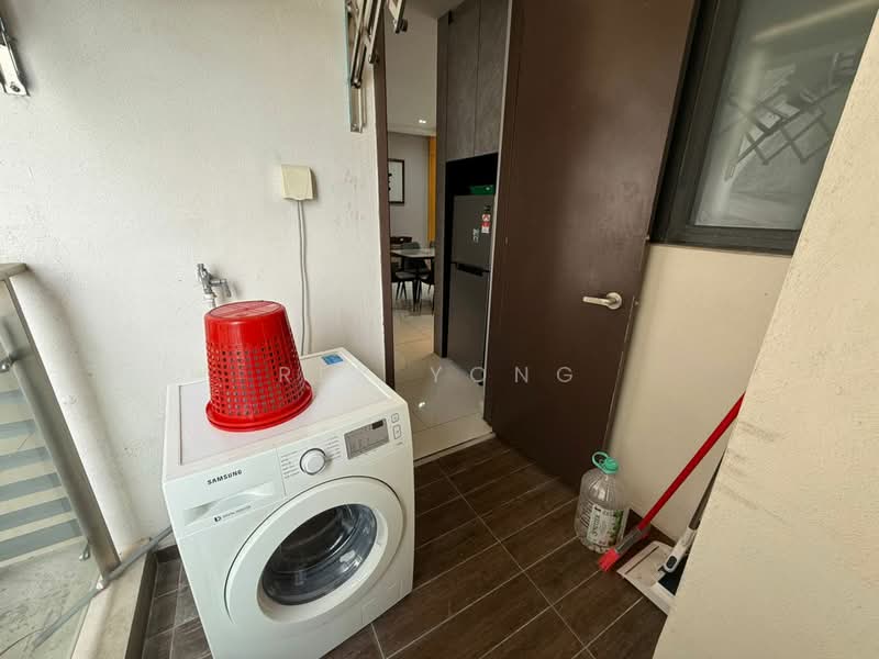 Condominium for Rent at Royal Strand @ Country Garden Danga Bay - Rex Yong - Balcony - PropertyGuru.com.my