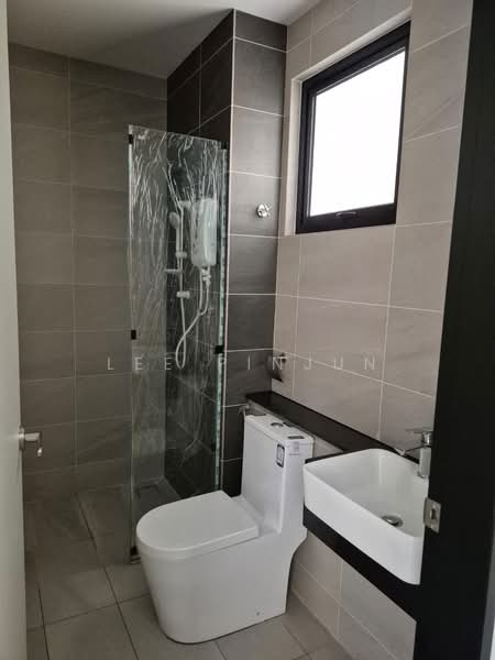 Service Residence for Rent at 2Rio Residence @ Bandar Puteri Puchong - Lee Pinjun - Bathroom - PropertyGuru.com.my