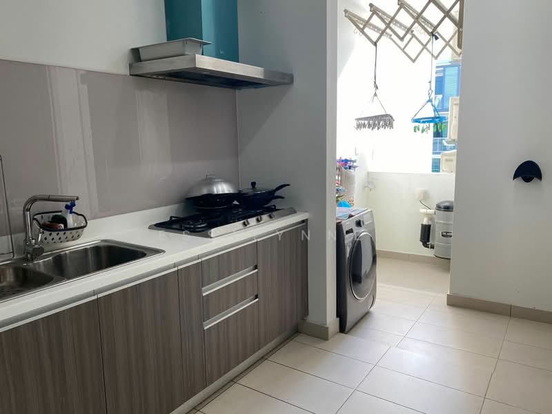 Condominium for Sale at The LIGHT COLLECTION II - Jessilynne . - Kitchen - PropertyGuru.com.my