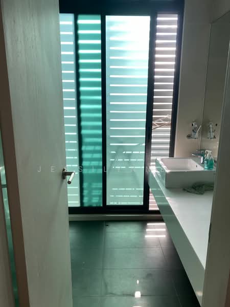 Condominium for Sale at The LIGHT COLLECTION II - Jessilynne . - Bathroom - PropertyGuru.com.my