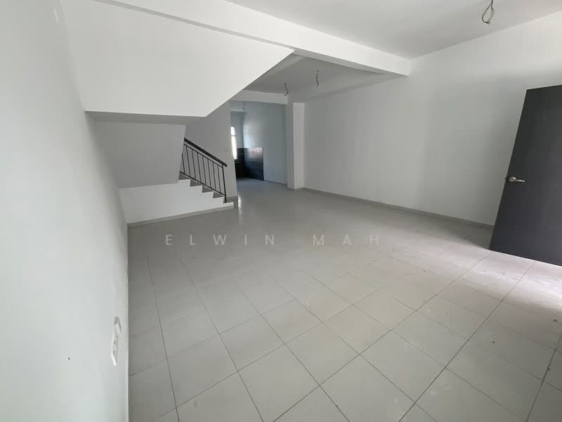 2-storey Terraced House for Sale in Taman Scientex Rawang (Rawang) - Elwin Mah - Interior - PropertyGuru.com.my