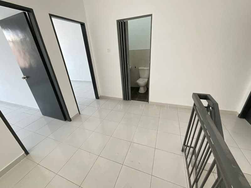 2-storey Terraced House for Sale in Taman Scientex Rawang (Rawang) - Elwin Mah - Interior - PropertyGuru.com.my