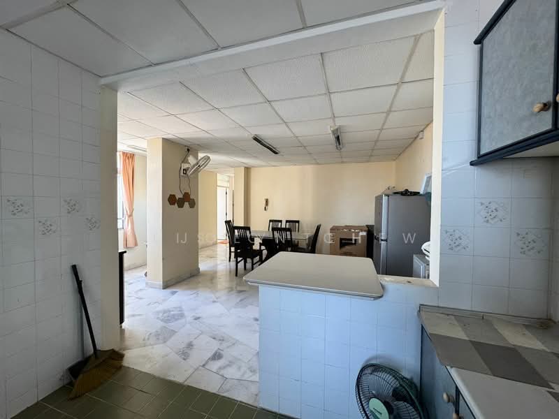 Leisure Bay Condominium untuk Untuk Disewa - RM 1,400 /bulan, Apr 2026 - Kitchen - PropertyGuru.com.my