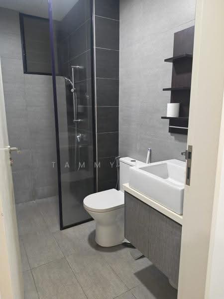 Kediaman Servis untuk Dijual di The Arcuz - Tammy Tan - Bathroom - PropertyGuru.com.my