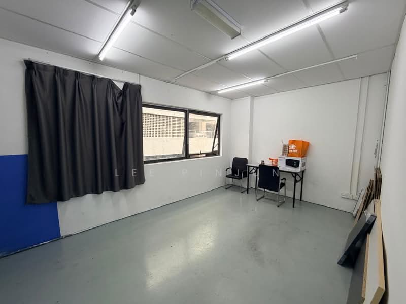 Kedai / Pejabat untuk Disewa di Puchong (Selangor) - Lee Pinjun - Interior - PropertyGuru.com.my