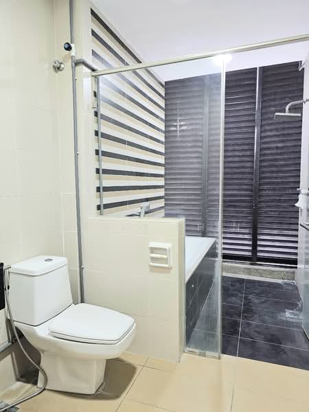2.5-storey Terraced House for Sale in Bandar Puteri Puchong (Puchong) - Wendy Chin - Bathroom - PropertyGuru.com.my