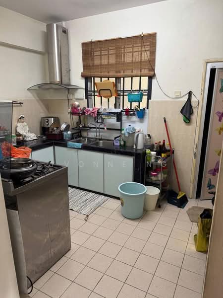 Pangsapuri untuk Disewa di Villa Bestari Apartment - Yvonne Ng - Kitchen - PropertyGuru.com.my