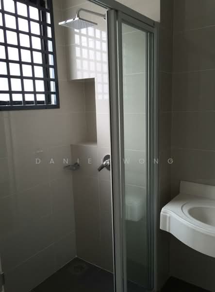 2-storey Terraced House for Sale in 16 Sierra (Puchong) - Daniel Wong - Bathroom - PropertyGuru.com.my