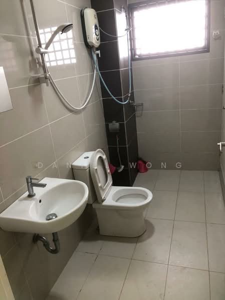 2-storey Terraced House for Sale in 16 Sierra (Puchong) - Daniel Wong - Bathroom - PropertyGuru.com.my