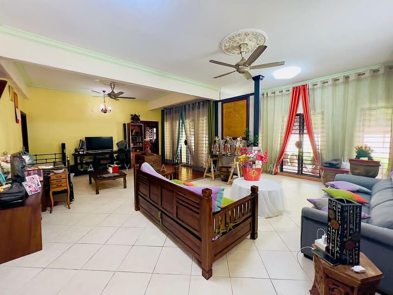 Semi-Detached House for Sale in Alam Damai (Cheras) - Asyraf Azman - Living Room - PropertyGuru.com.my
