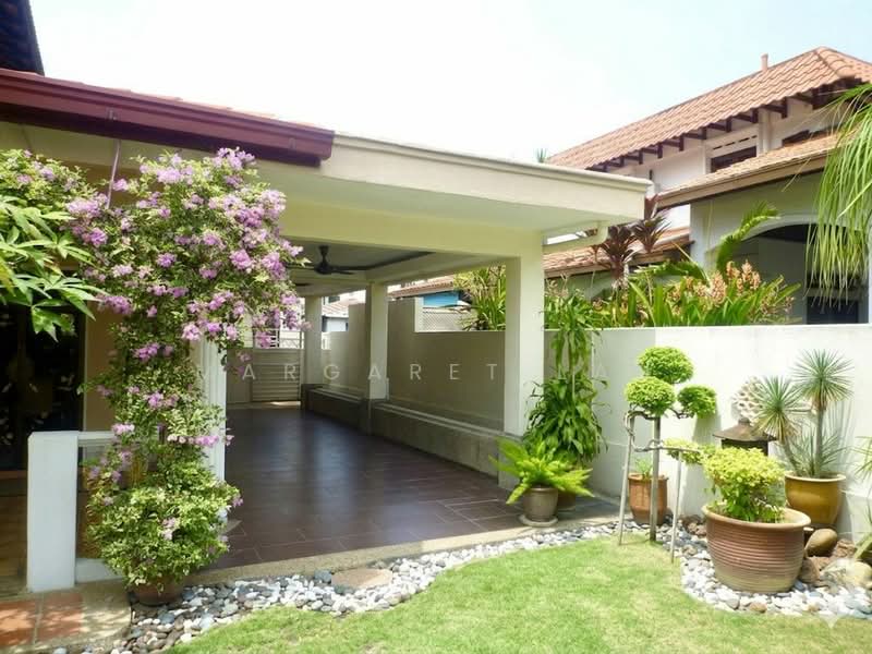 Semi-Detached House for Sale in Kelana Jaya (Petaling Jaya) - Margaret Lau - Exterior - PropertyGuru.com.my