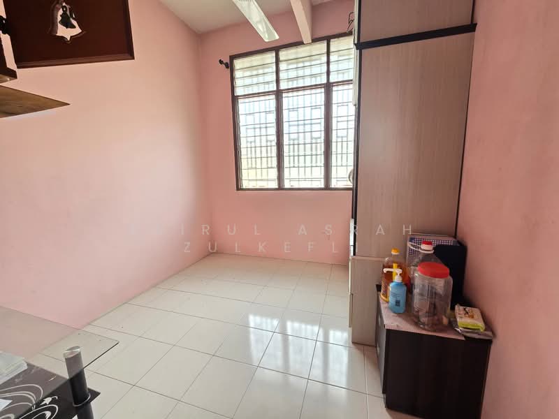 Puchong FACING PADANG Double Storey House La Cottage Taman Putra Perdana untuk Untuk Dijual - RM 450,000, Apr 2026 - Interior - PropertyGuru.com.my