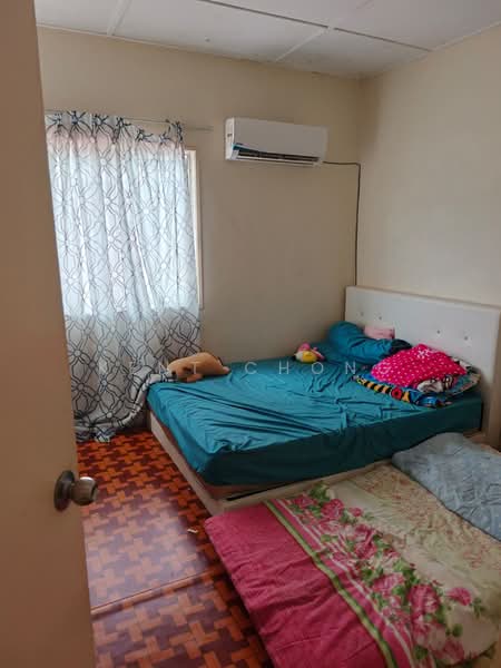 2-storey Terraced House for Sale in Taman Tasik Semenyih (Semenyih) - Kent Chong - Bedroom - PropertyGuru.com.my