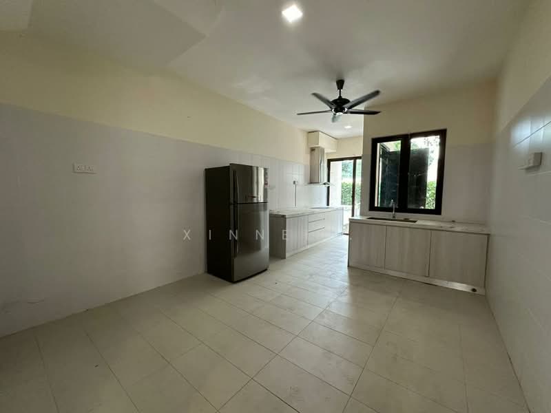 Rumah Berkembar untuk Disewa di Batu Ferringhi (Penang) - Xinnee . - Kitchen - PropertyGuru.com.my