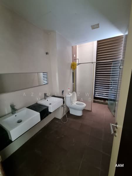 Semi-Detached House for Rent in Kajang (Selangor) - Azrul Azwar Muhamad - Bathroom - PropertyGuru.com.my