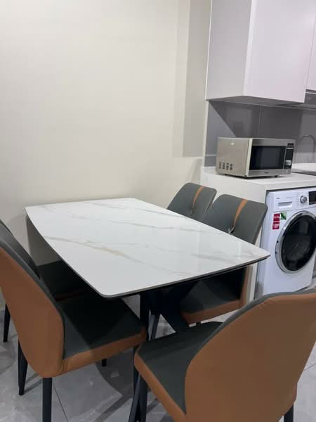 Service Residence for Rent at Agile Bukit Bintang - Dylan Kok - Dining Room - PropertyGuru.com.my